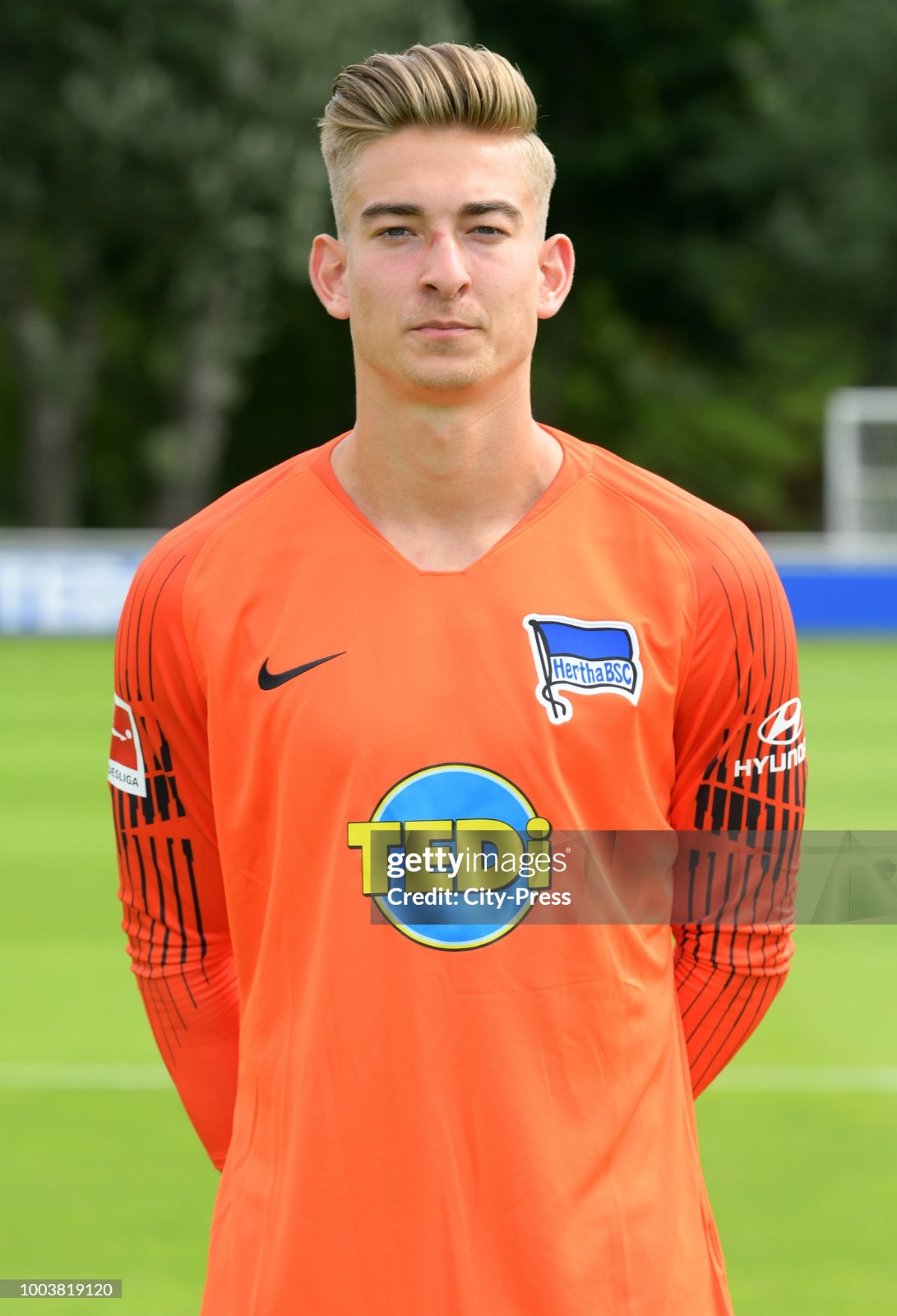 Hertha BSC 2018-19 GK 2 Kit