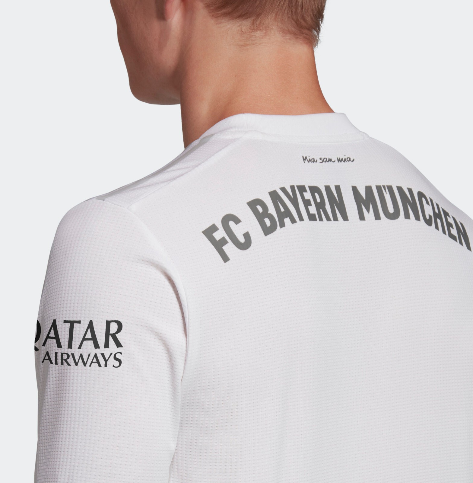 Bayern München 2019-20 Away Kit