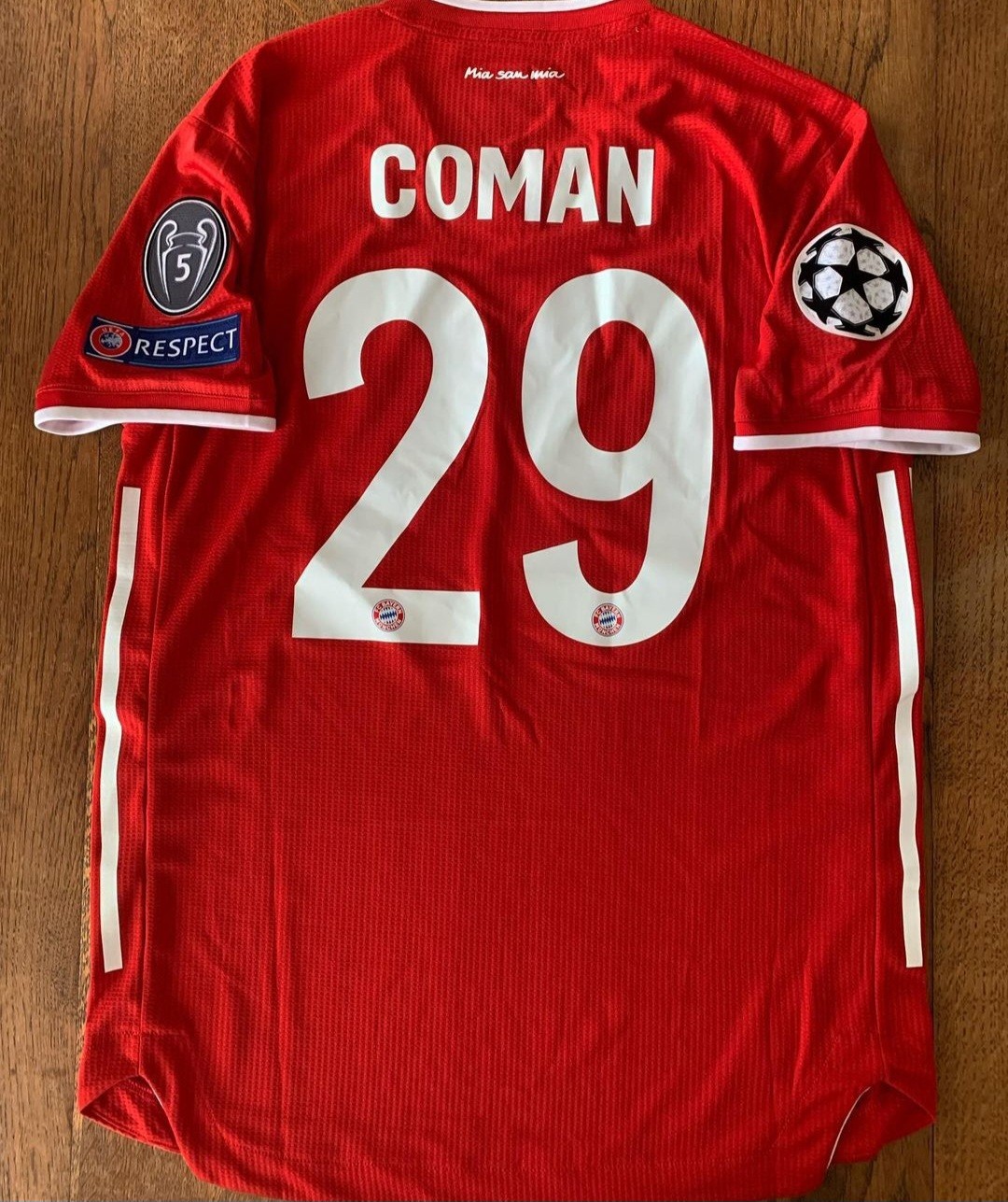 Bayern München 2019-20 Champions League Final Kit