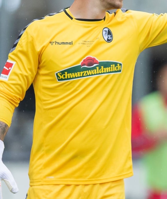 SC Freiburg 2019-20 GK 1 Kit