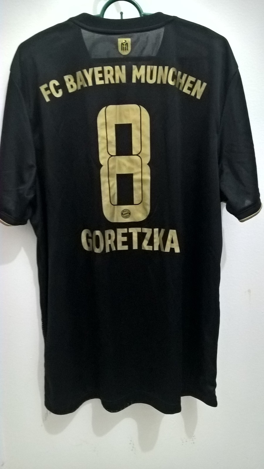 Bayern München 2021-22 Away V2 Kit