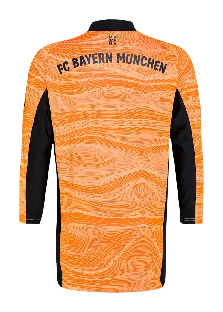 Bayern München 2021-22 GK Home Kit