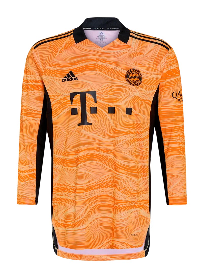 Bayern München 2021-22 GK Home Kit