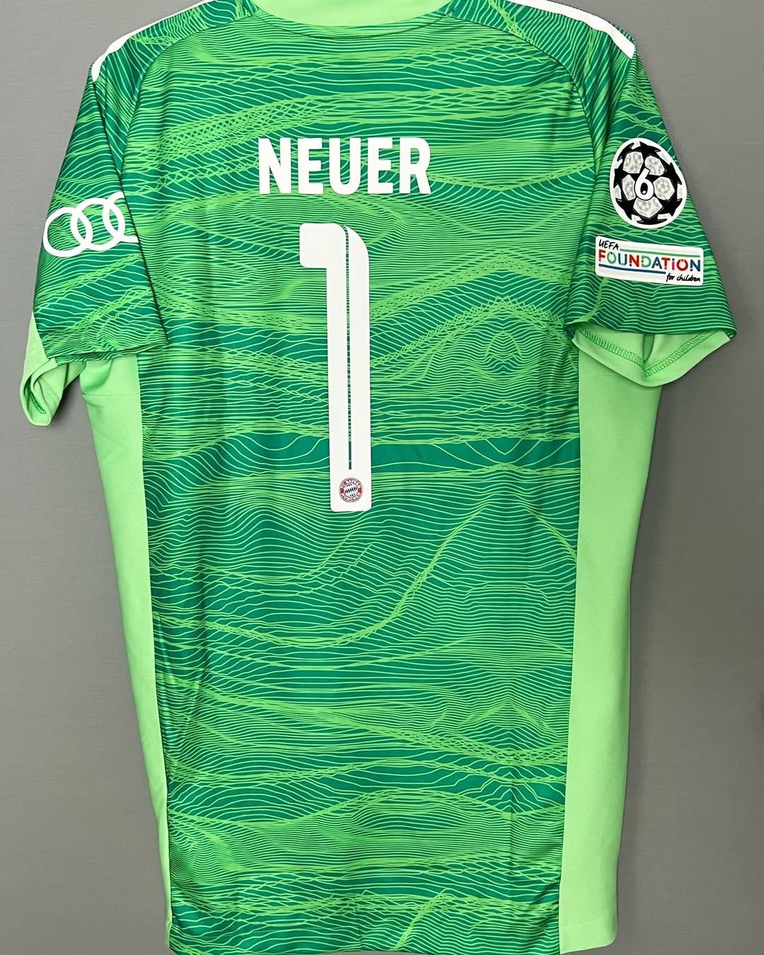 Bayern München 2021-22 GK Third V2 Kit