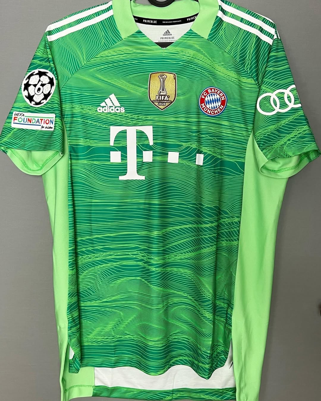 Bayern München 2021-22 GK Third V2 Kit