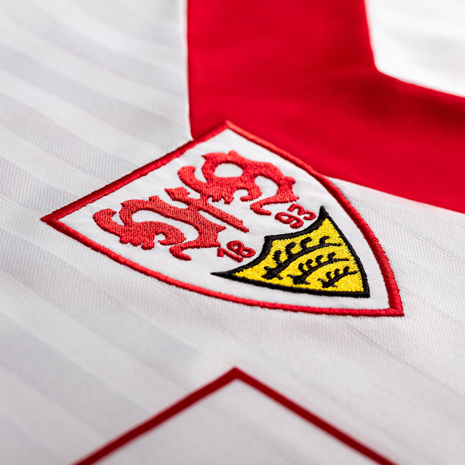 VfB Stuttgart 2021-22 Retro Kit