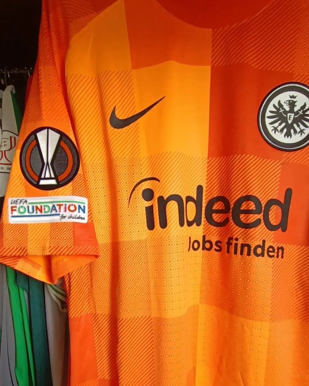 Eintracht Frankfurt 2021-22 GK 2 Kit