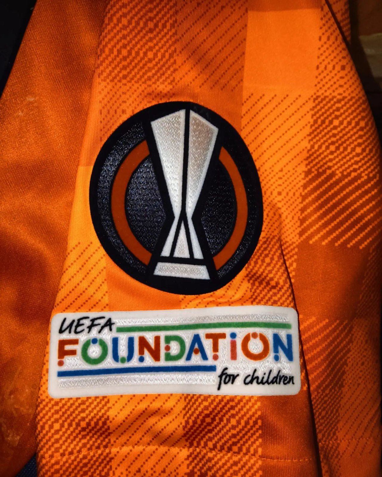 Eintracht Frankfurt 2021-22 GK 2 Kit