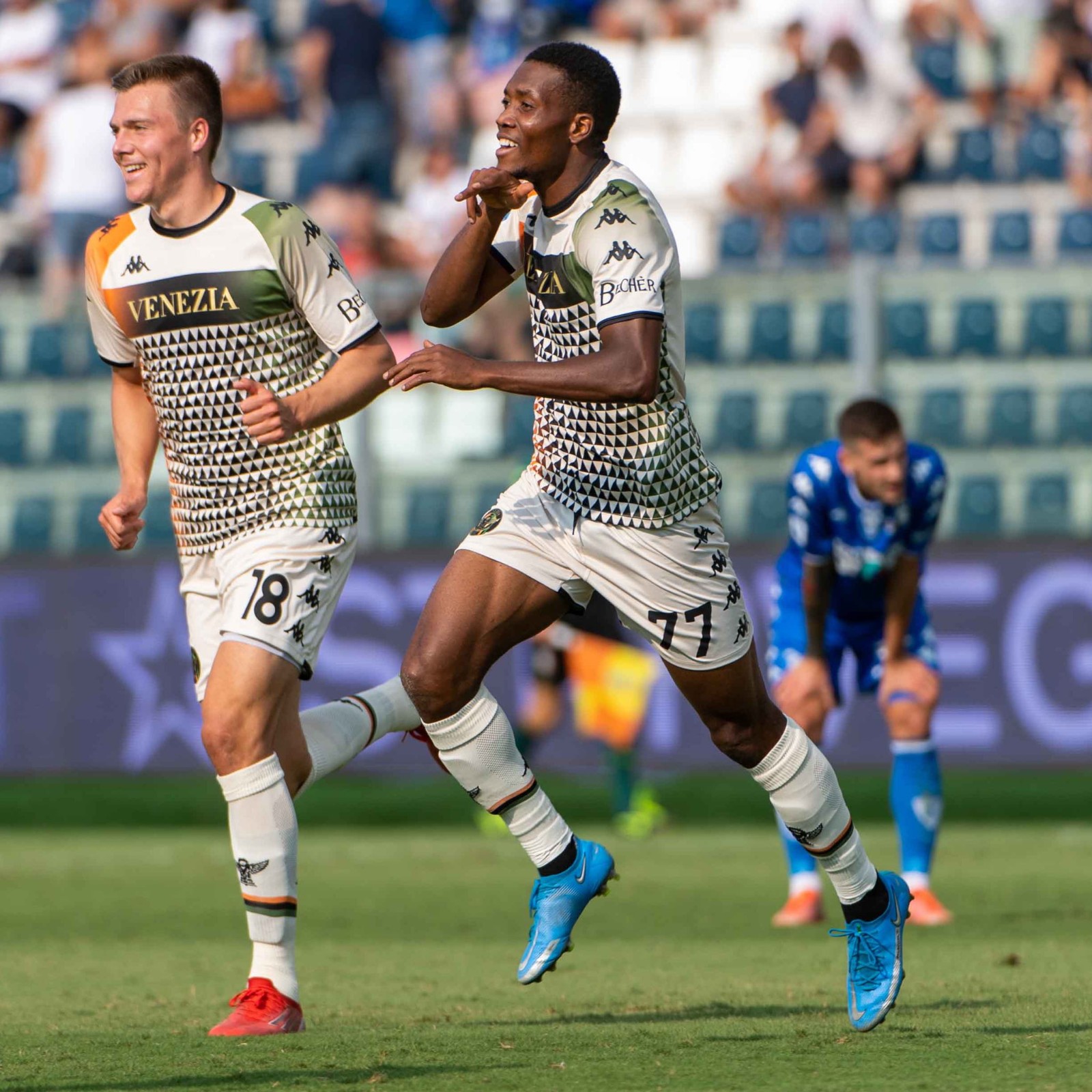 Venezia FC 2021-22 Away Kit