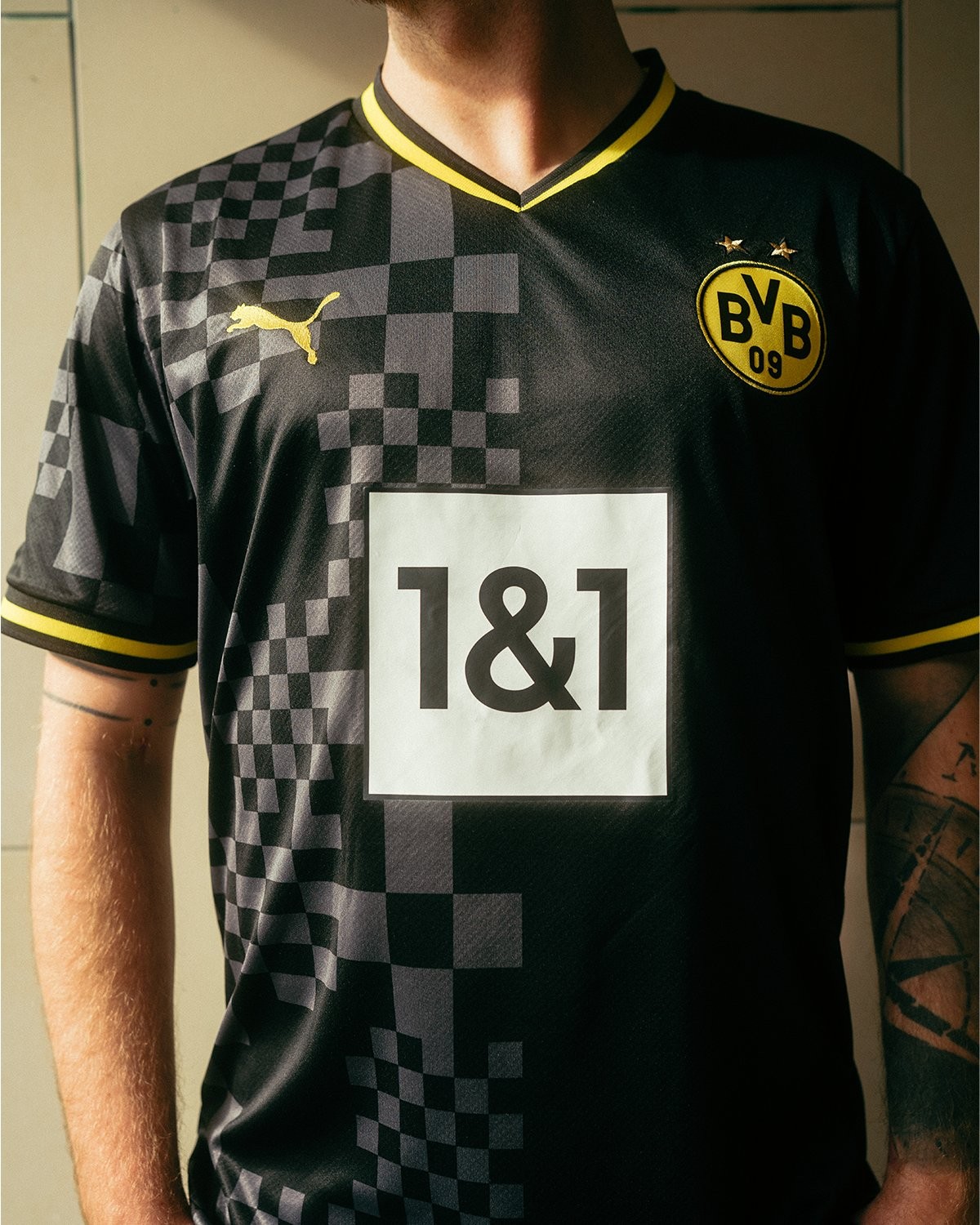 Borussia Dortmund 2022-23 Away Kit
