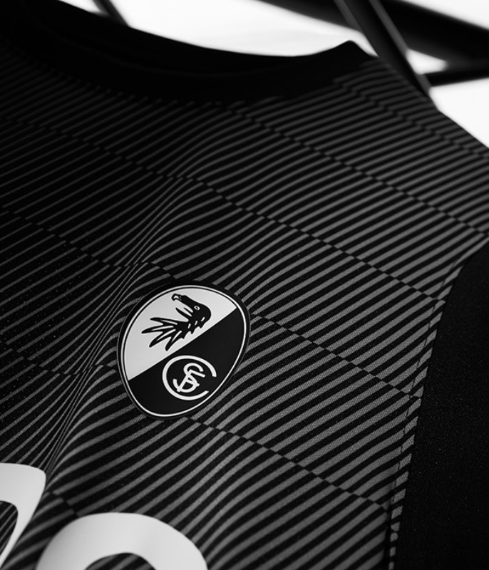 SC Freiburg 2022-23 Away Kit