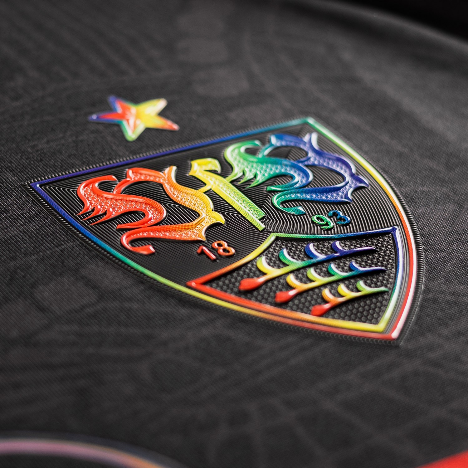 VfB Stuttgart 2022-23 Pride Kit