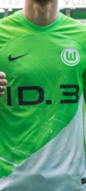 VfL Wolfsburg 2022-23 Special 2 Kit