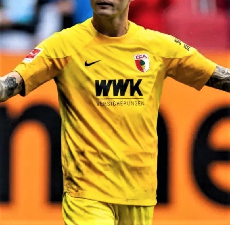 FC Augsburg 2022-23 GK 2 Kit