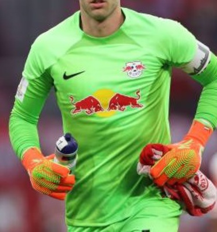 RB Leipzig 2022-23 GK 2 Kit