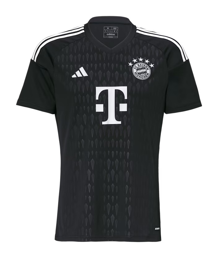 Bayern München 2023-24 GK 1 Kit