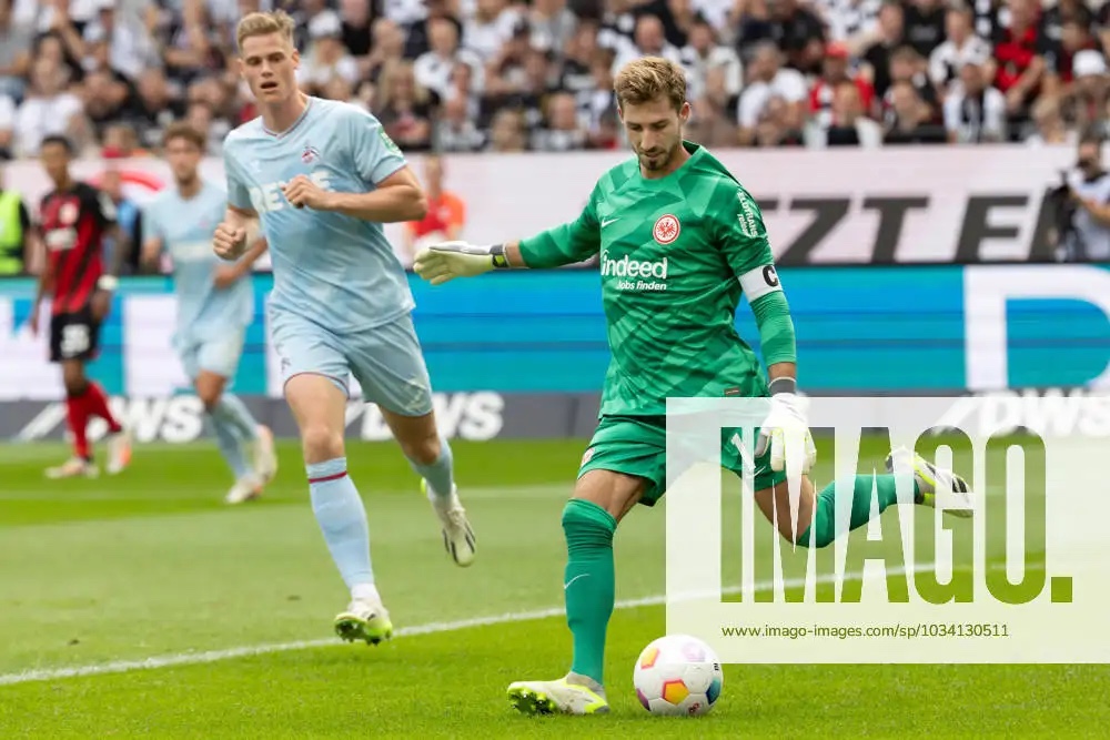 Eintracht Frankfurt 2023-24 GK 3 Kit