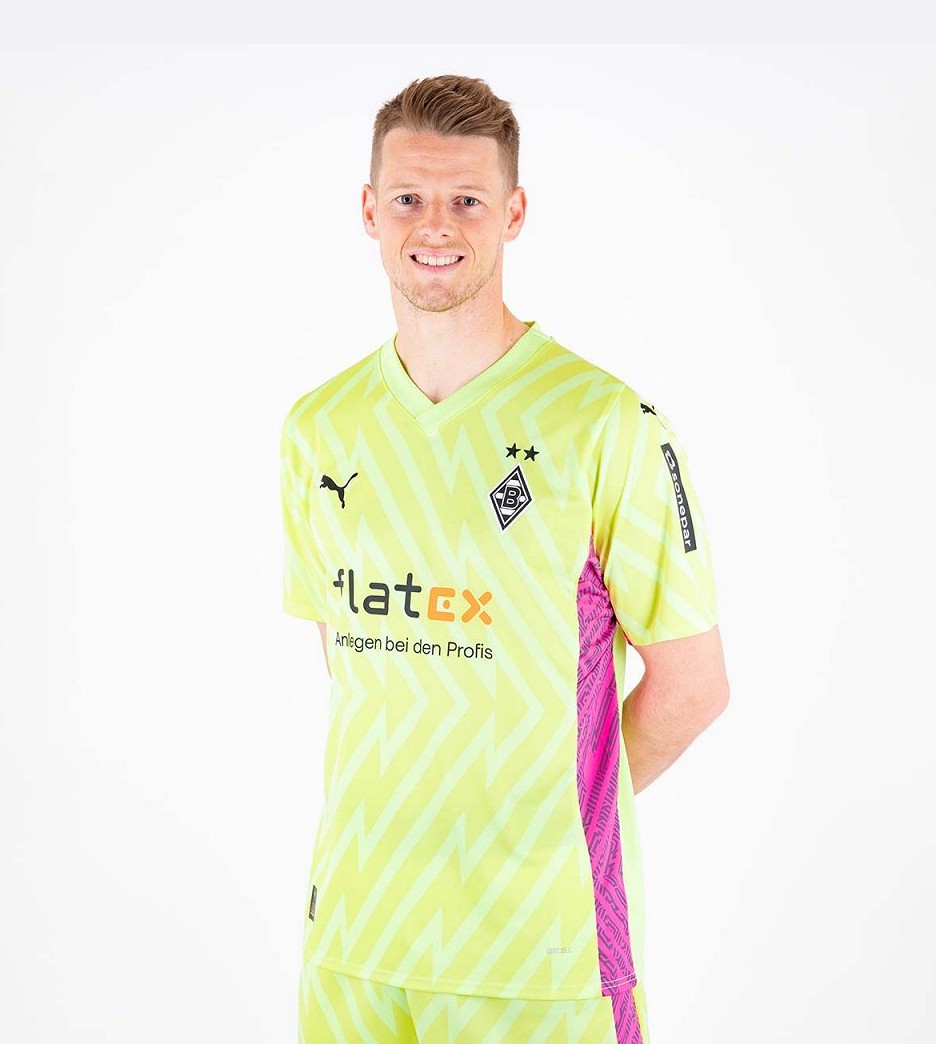 Borussia Mönchengladbach 2023-24 GK 1 Kit