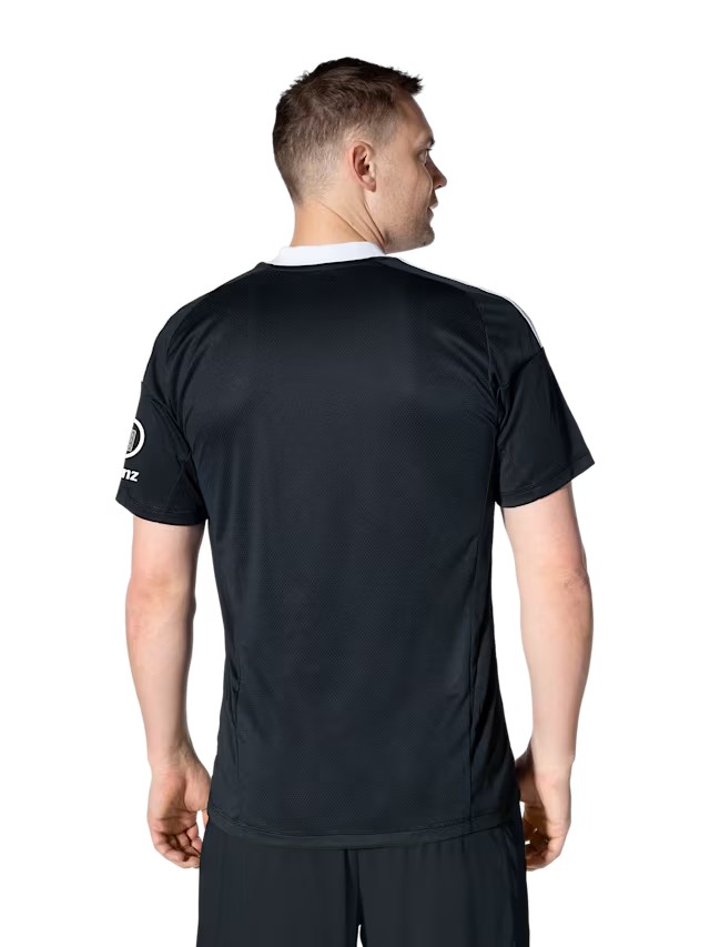 Bayern München 2024-25 GK 4 Kit