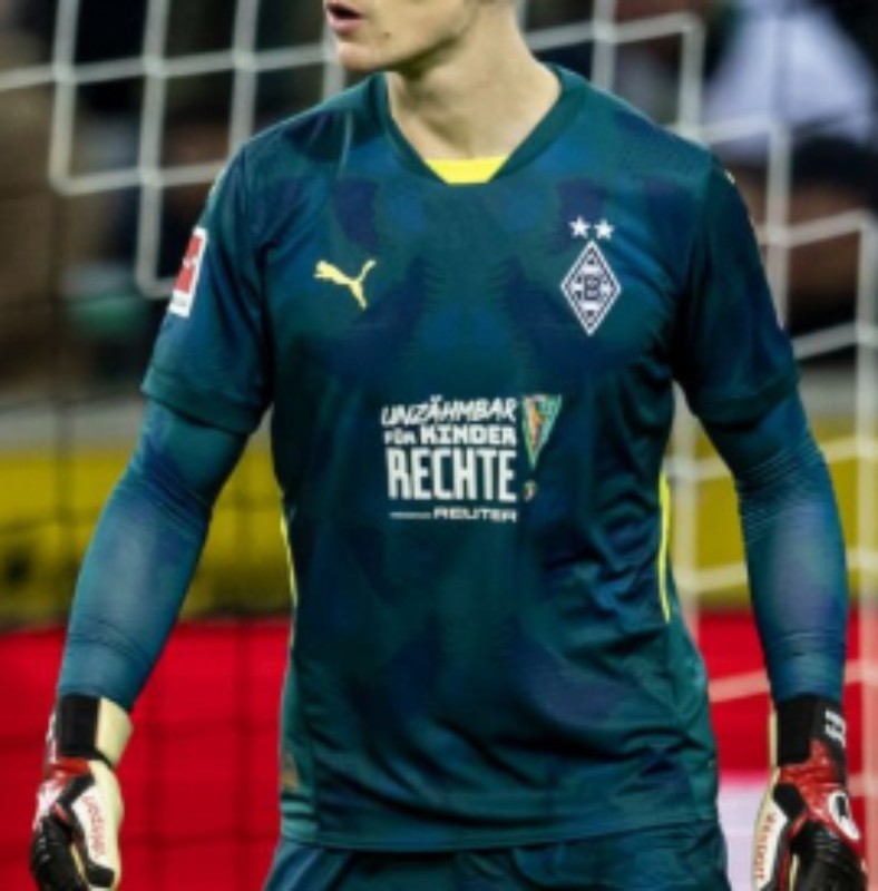 Borussia Mönchengladbach 2024-25 GK Special Kit