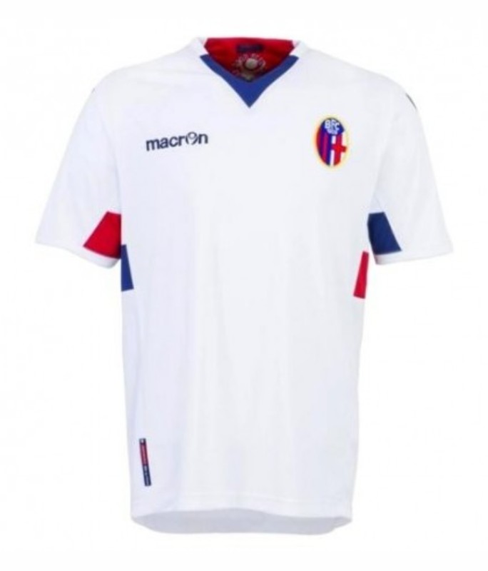 Bologna FC 2011-12 Away Kit
