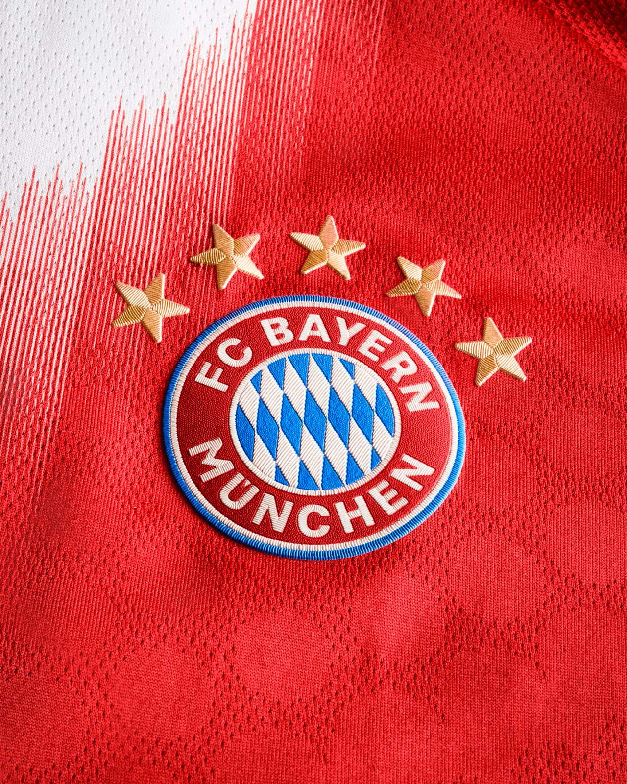 Bayern München 2025-26 Home Kit