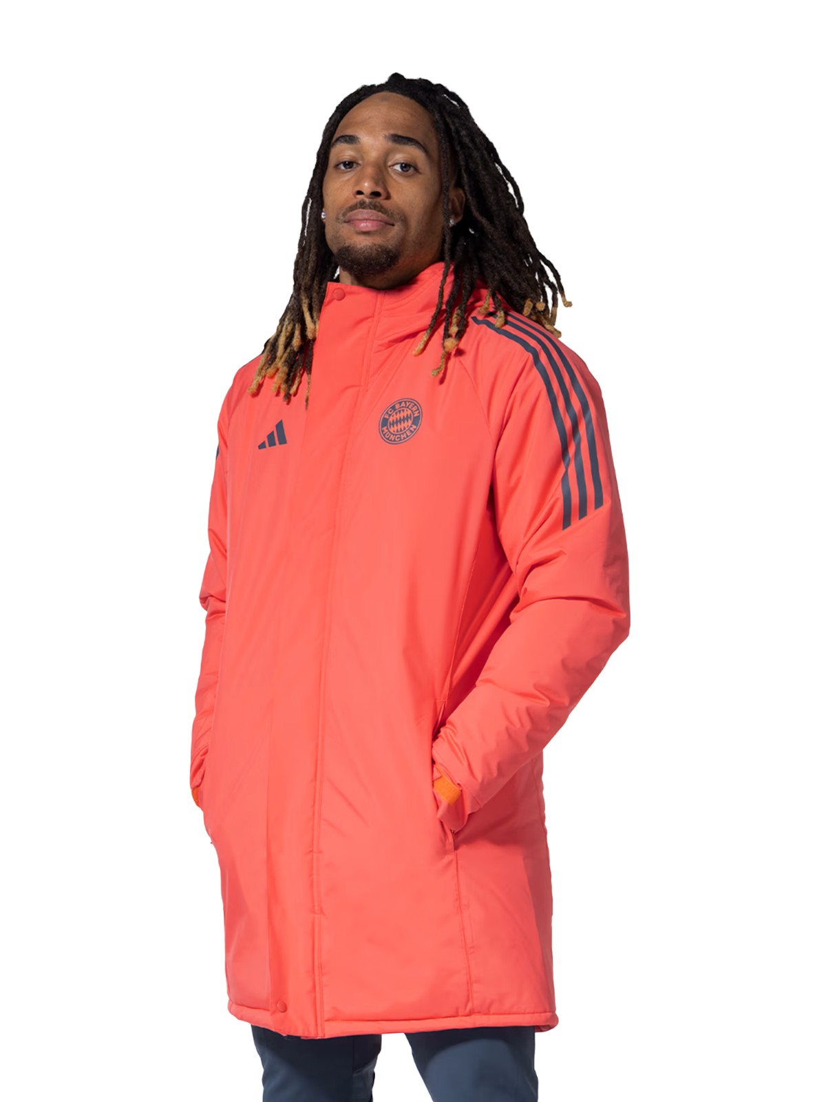 Bayern München 2025-26 Bench Kit