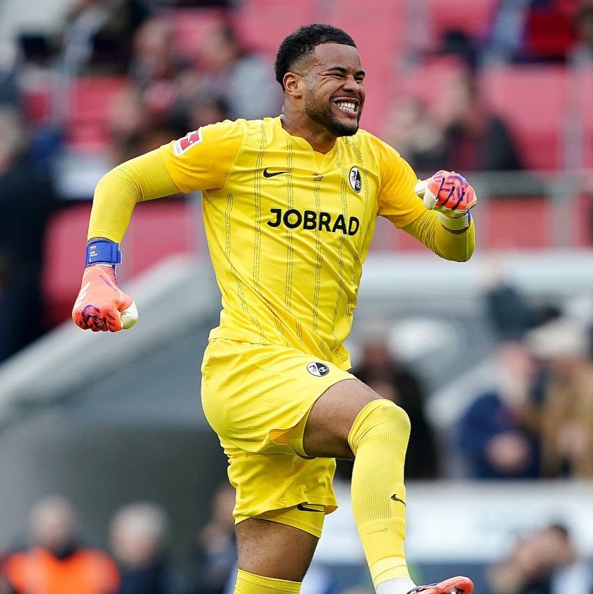 SC Freiburg 2025-26 GK Anniversary Kit