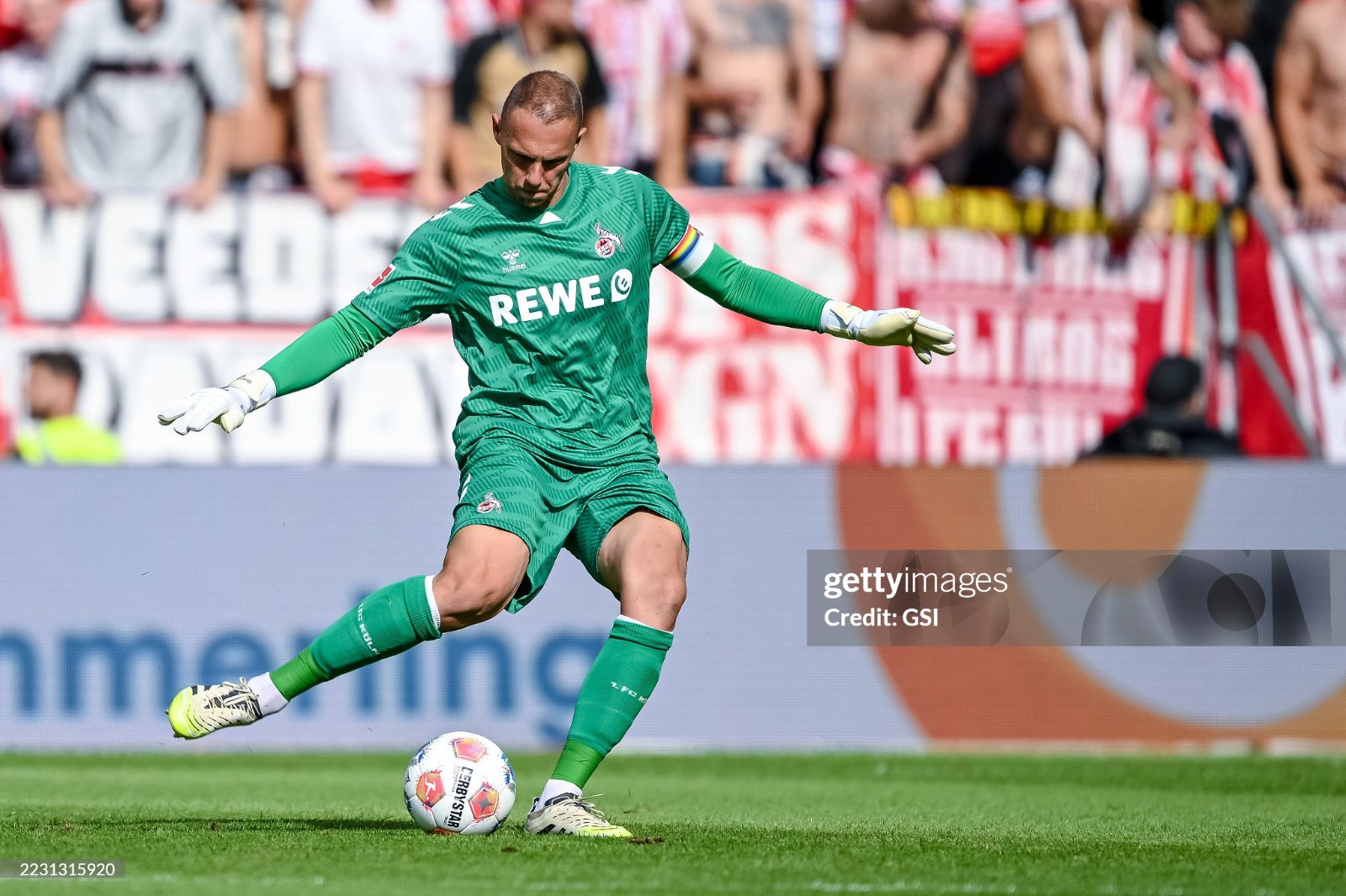 1. FC Köln 2025-26 GK 2 Kit
