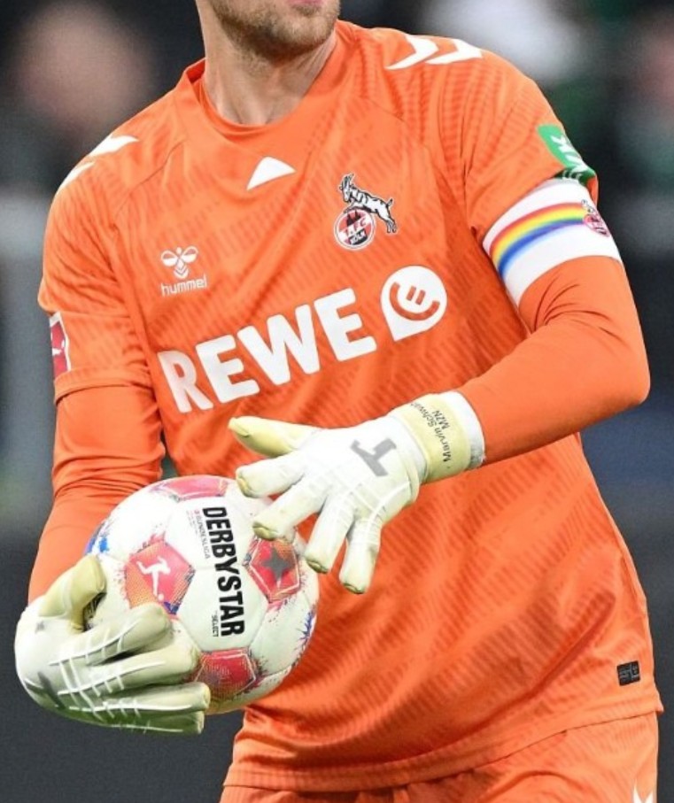 1. FC Köln 2025-26 GK 3 Kit