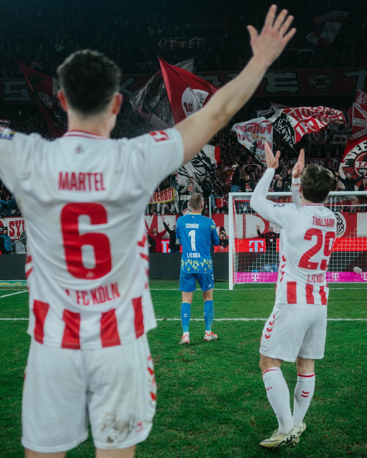 1. FC Köln 2025-26 GK 1 V2 Kit