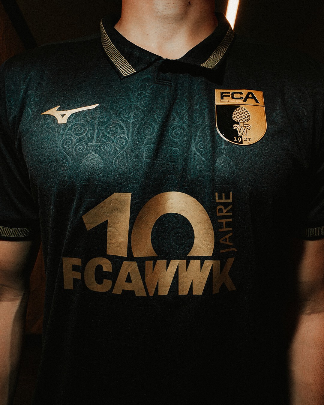 FC Augsburg 2025-26 Third V2 Kit