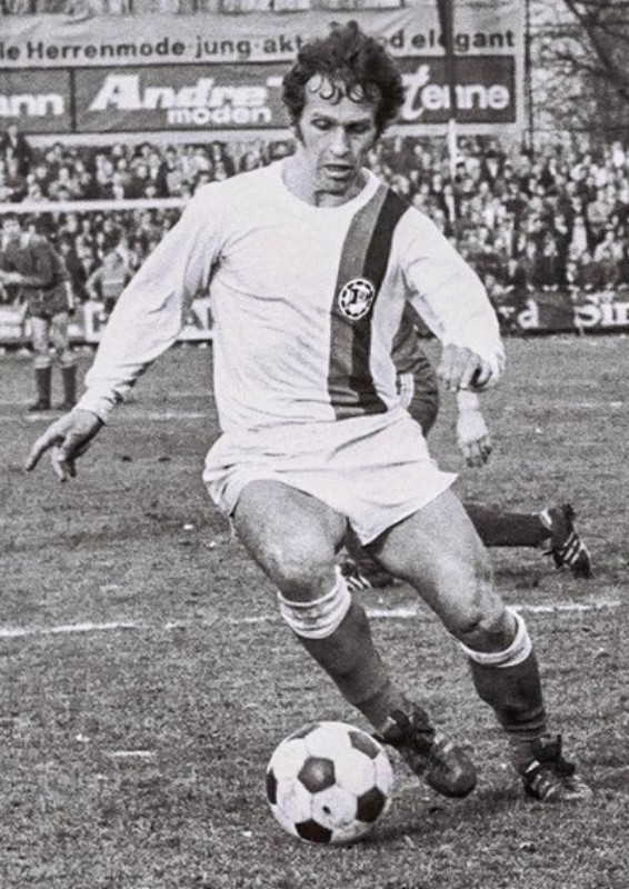 Arminia Bielefeld 1970-71 Away Kit