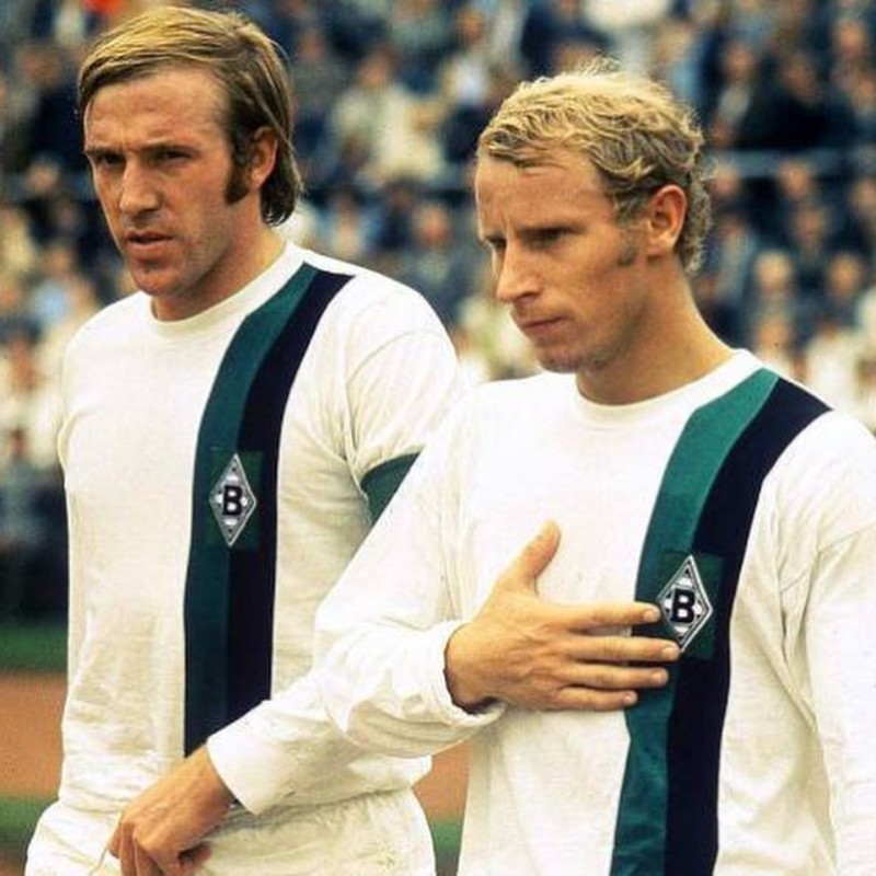 Borussia Mönchengladbach 1971-72 Home Kit