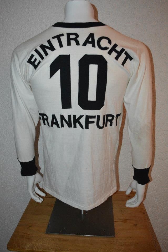 Eintracht Frankfurt 1972-73 Away Kit