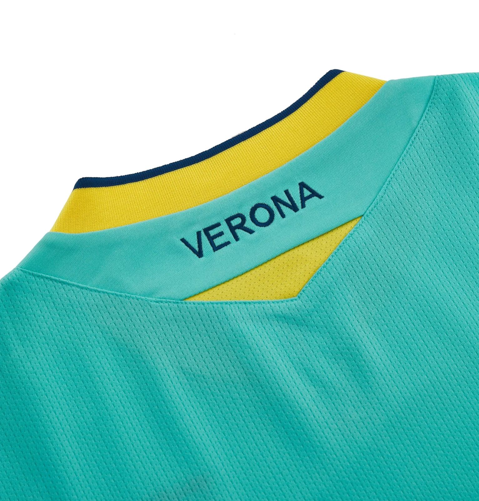 Hellas Verona 2022-23 Third Kit