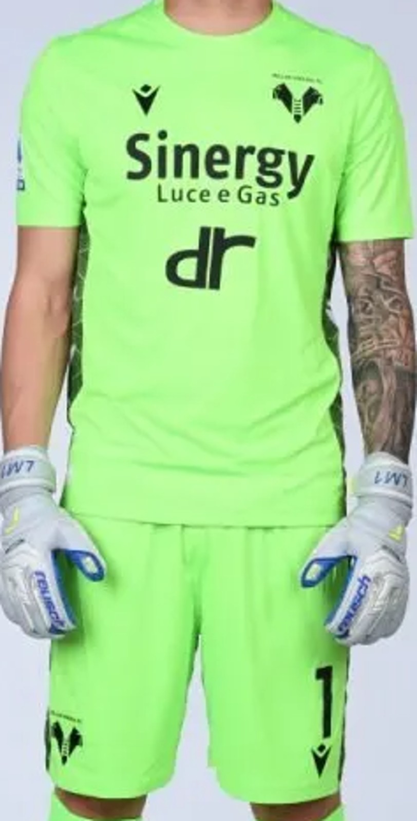Hellas Verona 2022-23 GK 1 Kit