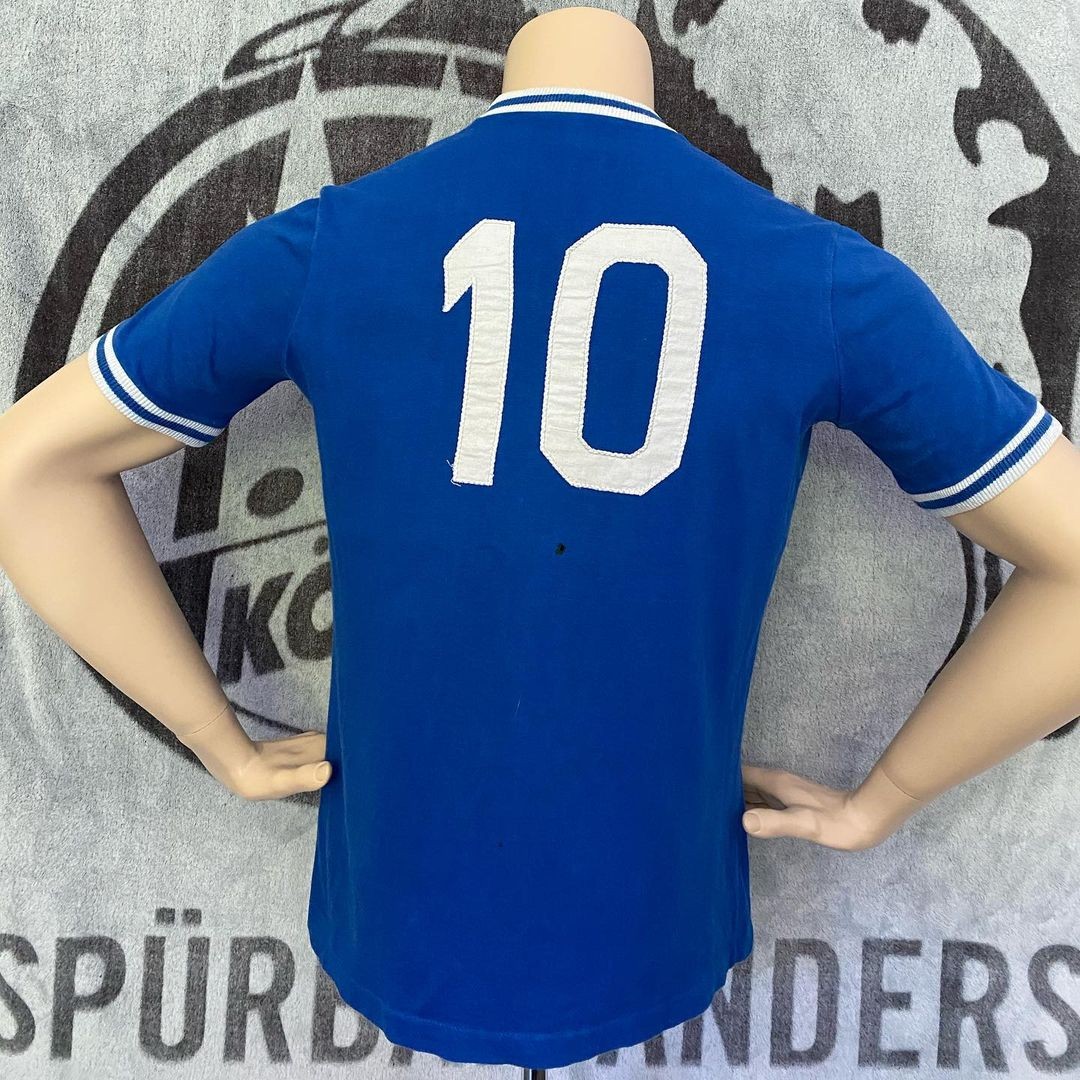 1. FC Köln 1974-75 Third Kit