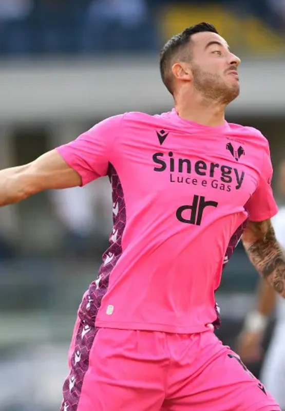 Hellas Verona 2022-23 GK 2 Kit