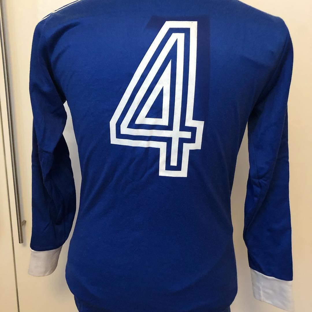 Hamburger SV 1975-76 Home Kit
