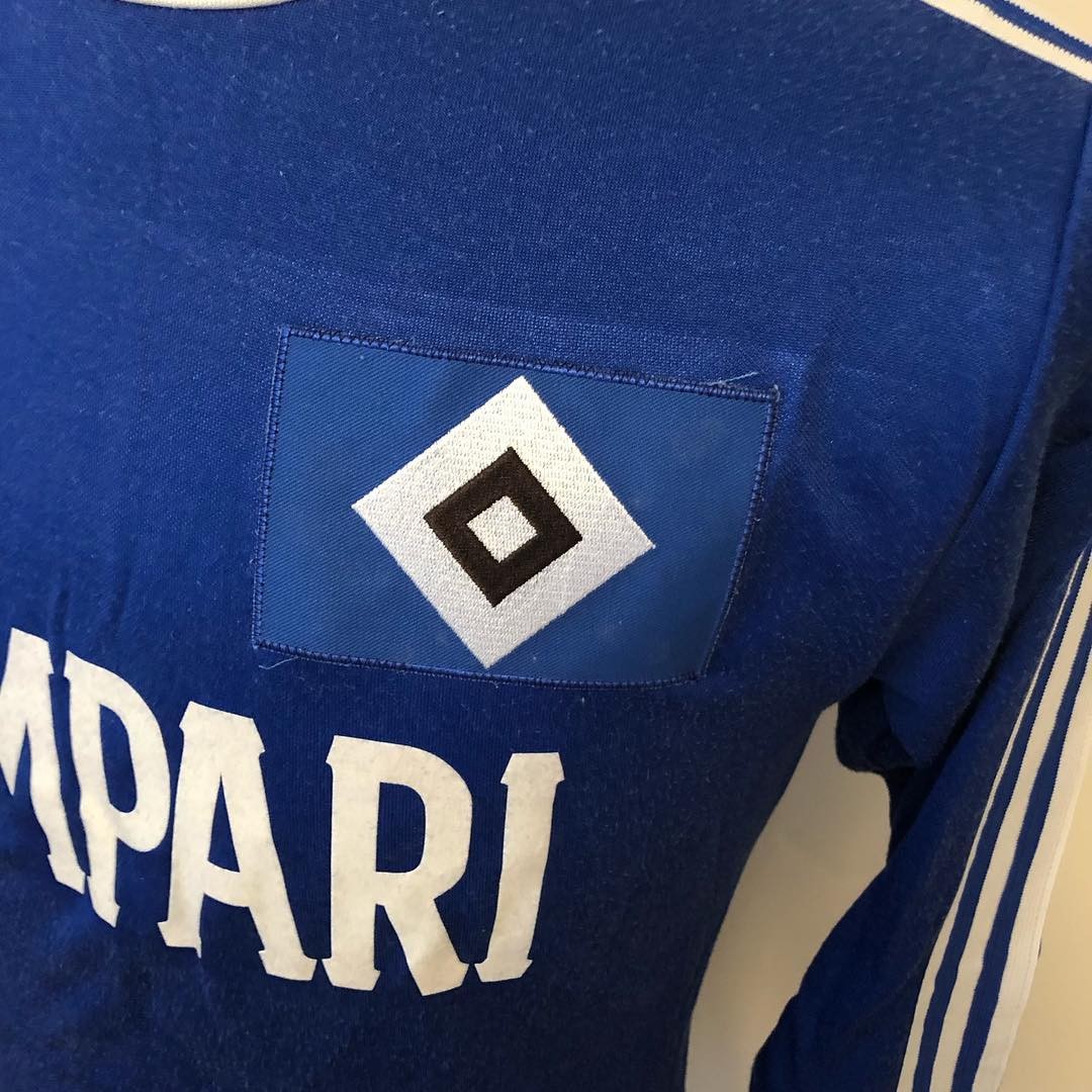 Hamburger SV 1975-76 Home Kit