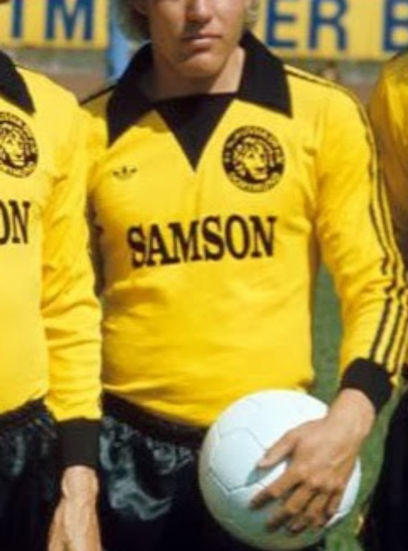 Borussia Dortmund 1976-77 Home 2 Kit