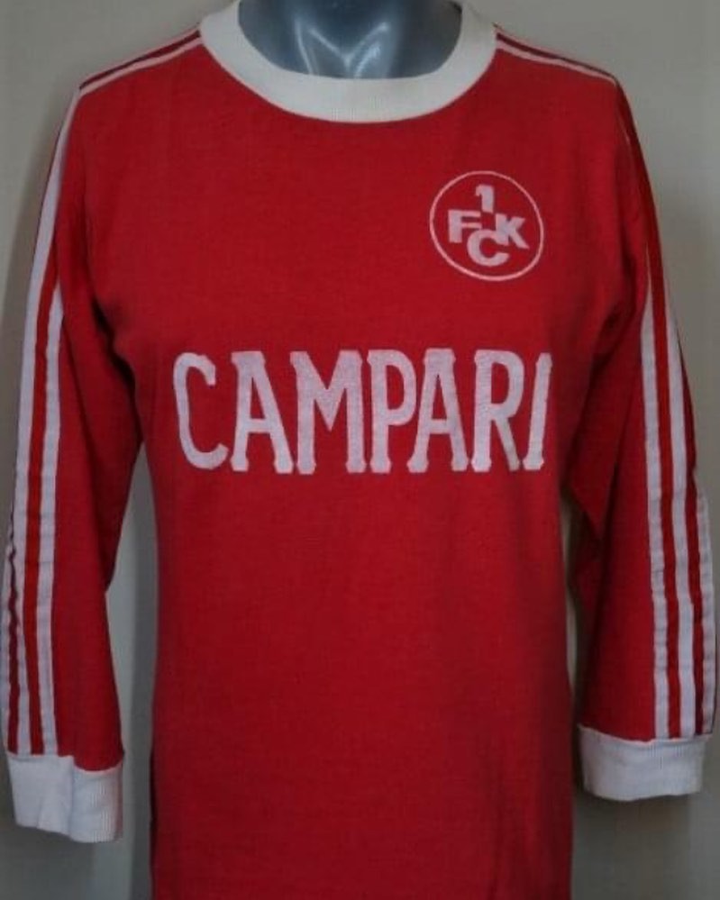 1. FC Kaiserslautern 1976-77 Home 2 Kit