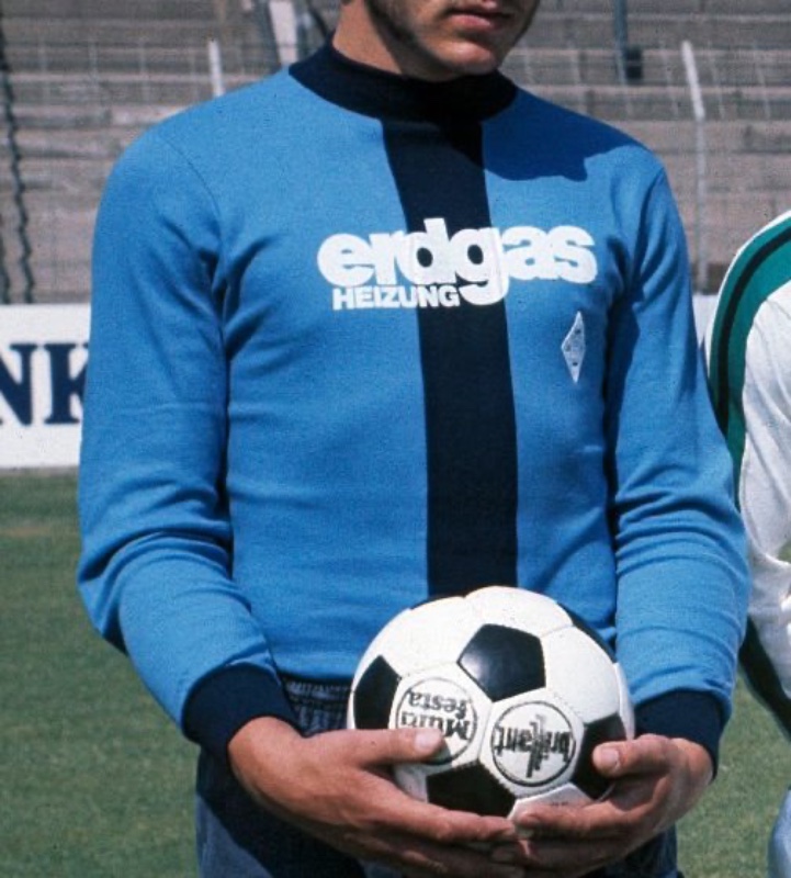Borussia Mönchengladbach 1976-77 GK 2 Kit