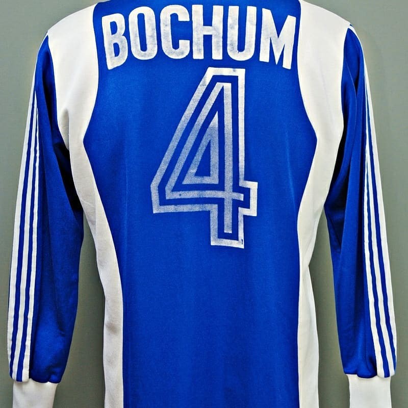 VfL Bochum 1976-77 Home Kit