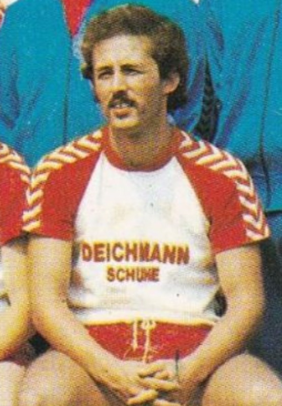 Rot-Weiss Essen 1976-77 Home Kit