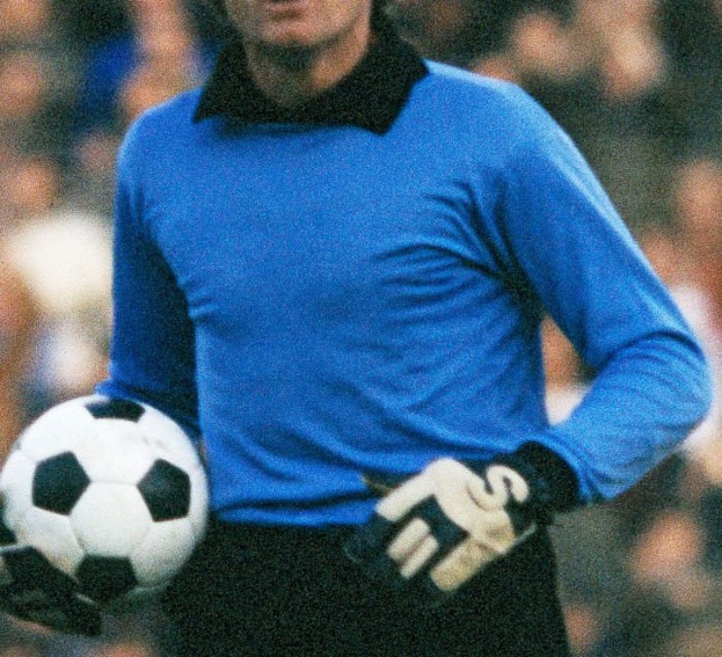 Bayern München 1977-78 GK 1 Kit