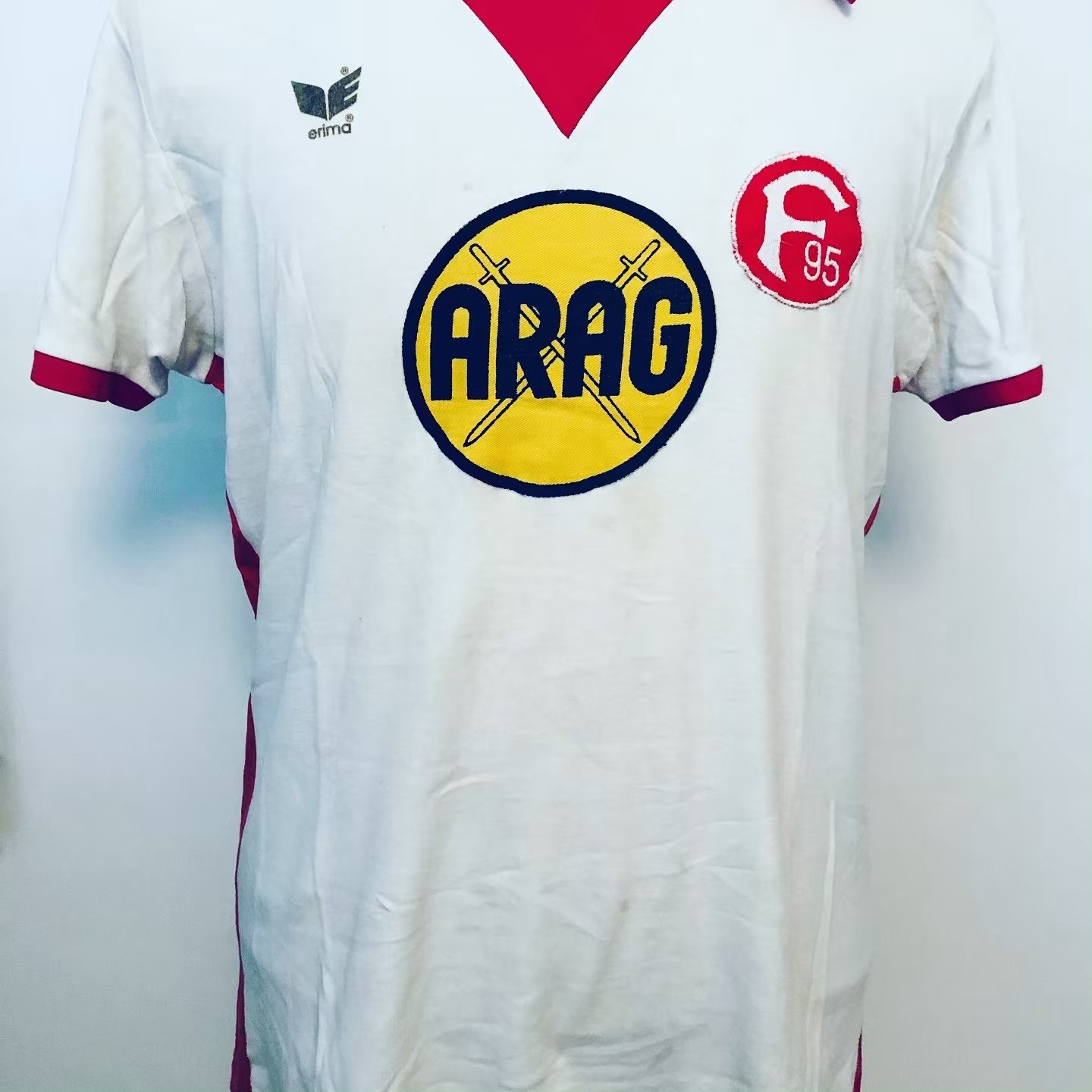 Fortuna Düsseldorf 1977-78 Home Kit