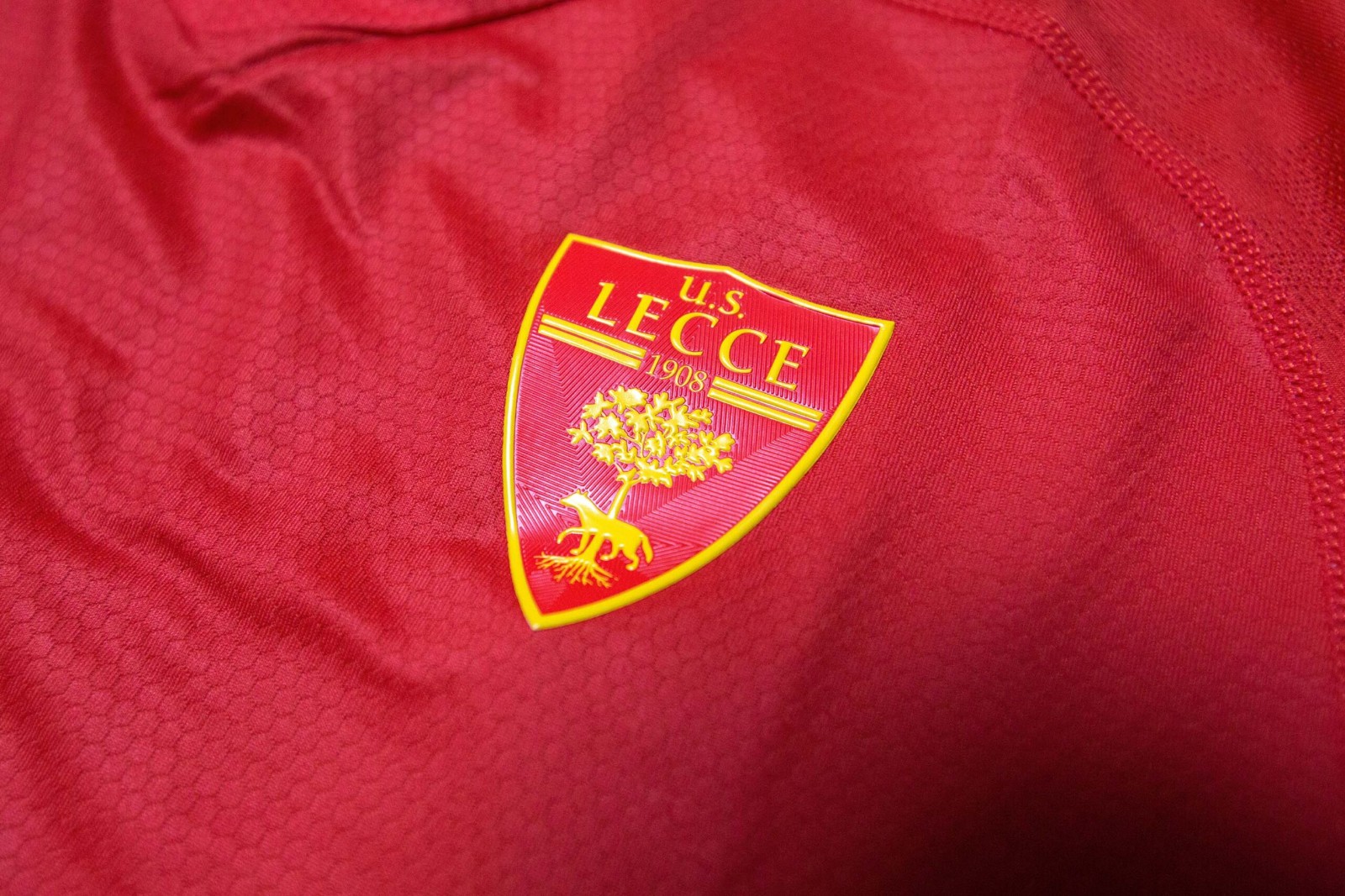 US Lecce 2022-23 Third Kit