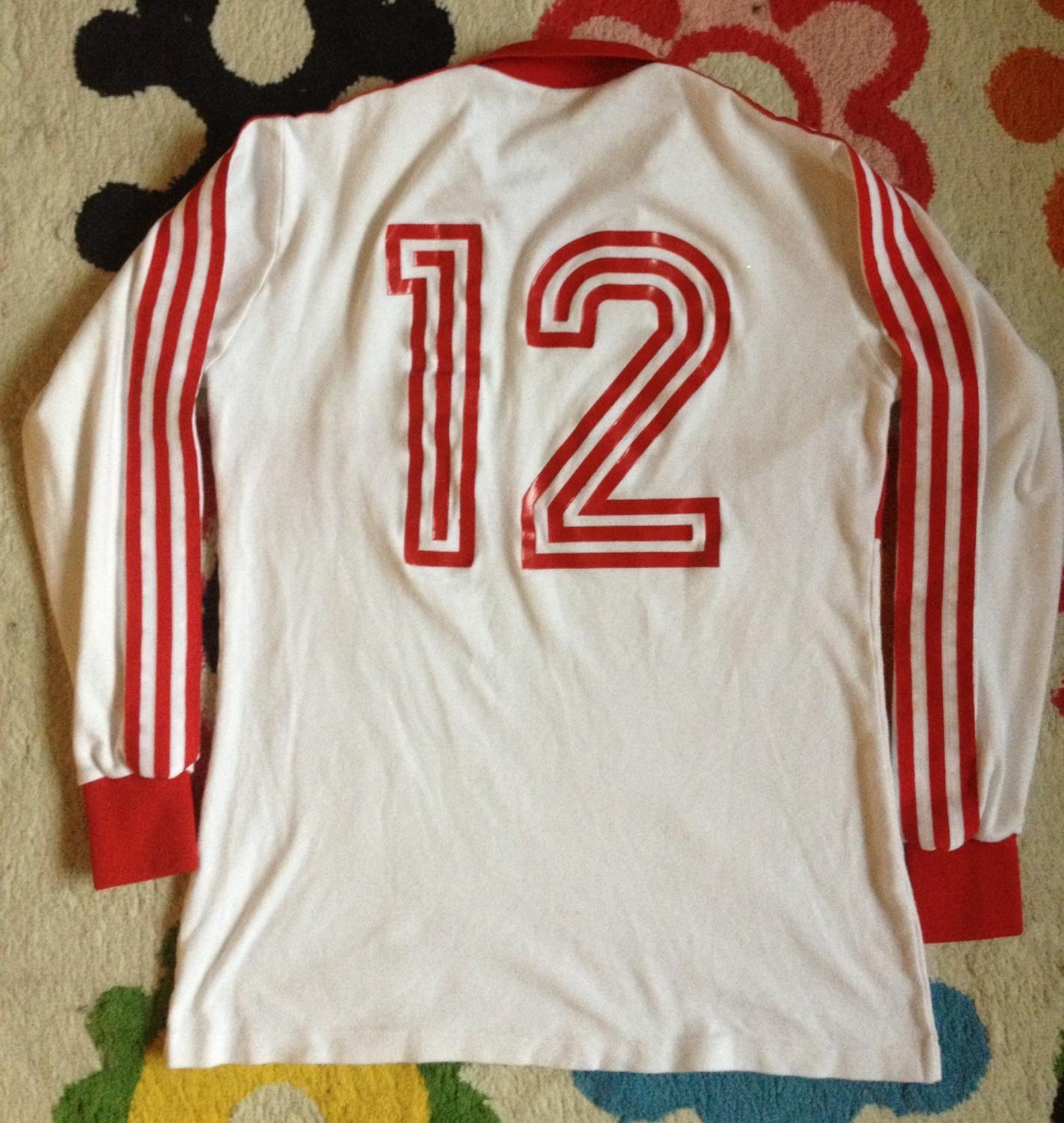 VfB Stuttgart 1978-79 Home Kit